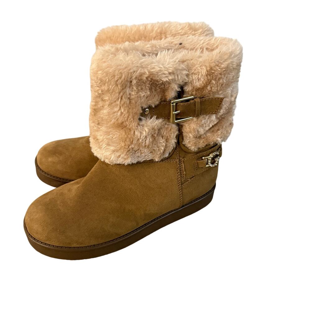GBG Brown Faux Suede Faux Fur Lined Buckle Winter Boots Women's Size 6.5